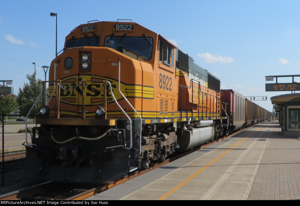 BNSF 8922 DPU